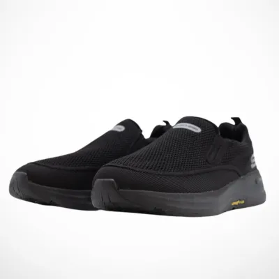 Men Ultra GO Running (Black)